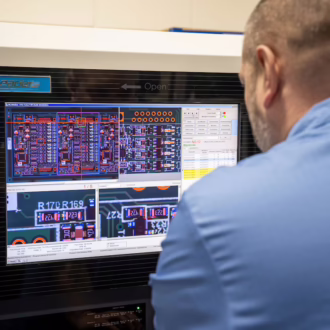 The Most Common Applications of Surface-Mount Technology (SMT) – And Why Expertise Matters